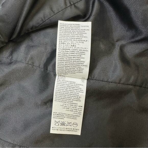 Banana Republic Women’s Navy Pinstripe Blazer Size 8P - Picture 14 of 16